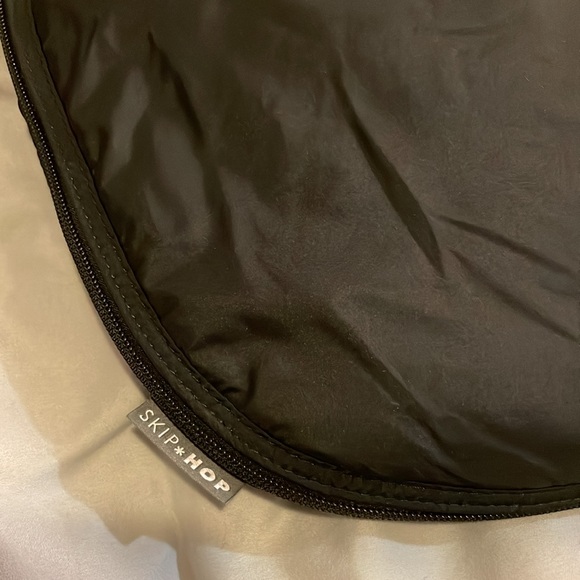 Skip hop car seat wind, warmer cover UPF 40+ - Picture 9 of 13